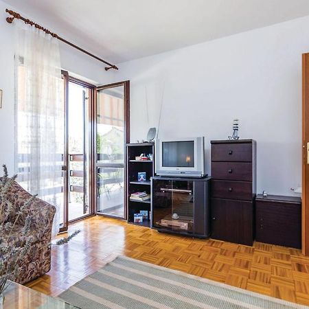 Apartman Jadranovo Exteriör bild